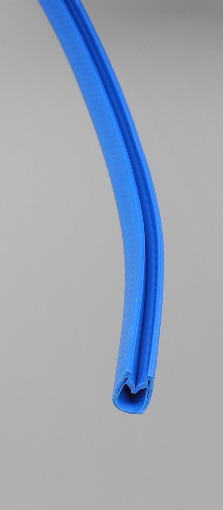 PVC-Kantenschutz-Profil mit Metallgerüst - Farbe blau– 2-4mm KB 10x17mm.  TOP-Preis ! - Kantenschutzprofil & Kederband