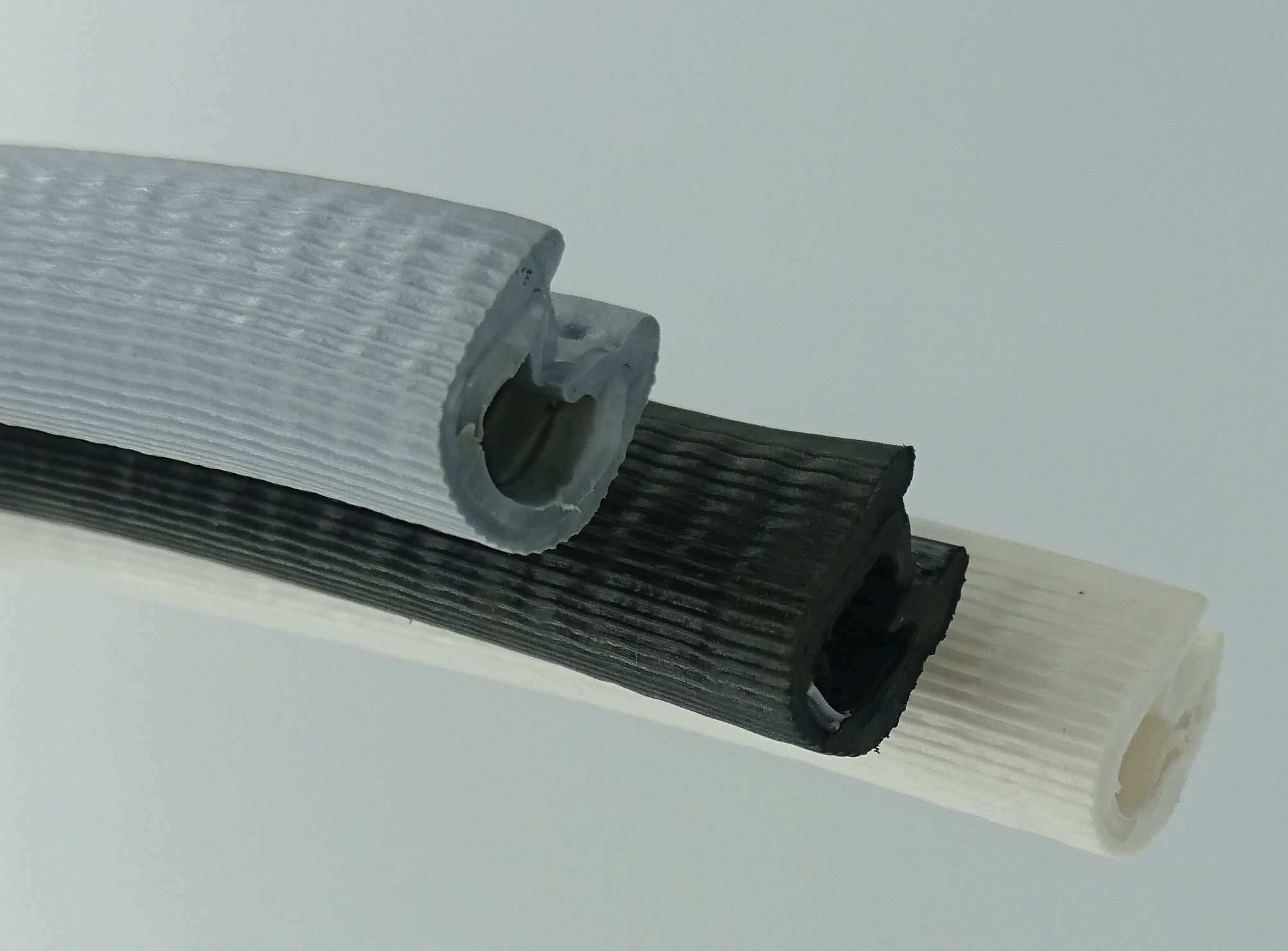 POM-Kantenschutzprofil Kantenschutz nicht rostend Klemmbereich 1-4mm Maße  14x10,5mm - Kantenschutzprofil & Kederband