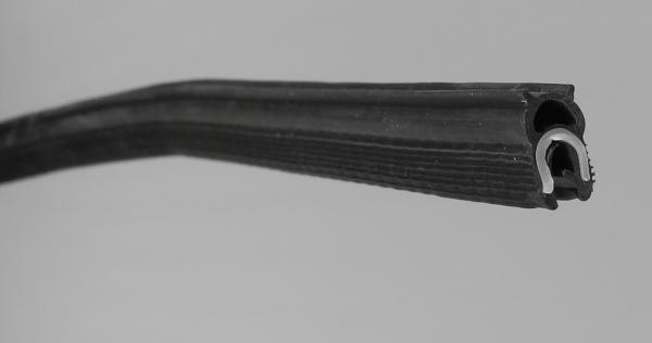 TPE-Kantenschutzprofil mit POM-Kunststoffklemmband Dichtung oben schwarz nicht rostend Klemmbereich 1-2mm bis +130°C